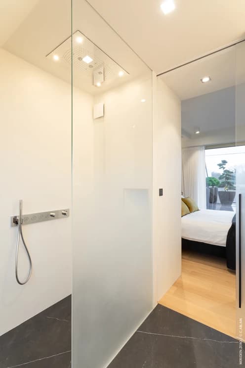 Douche italienne moderne